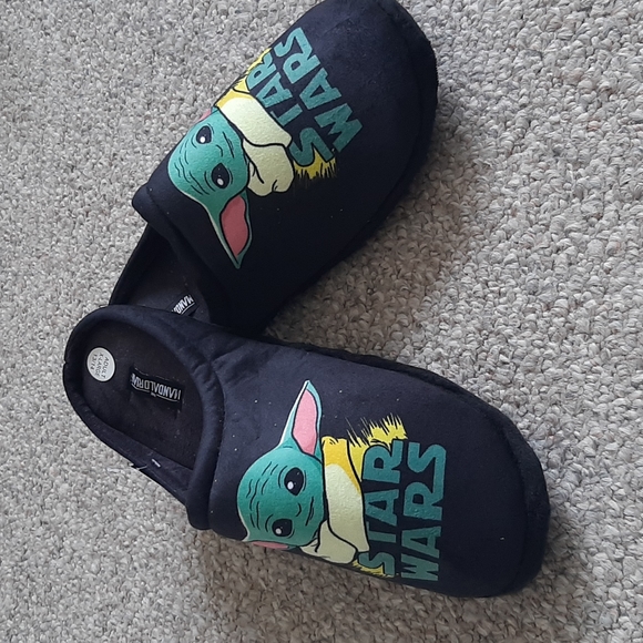 Star Wars Other - New Star Wars Men's The Mandalorian "The Child" Clog Slipper.